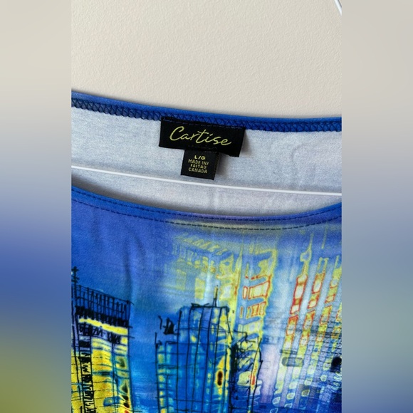 Colorful Cityscape Top - Picture 3 of 3